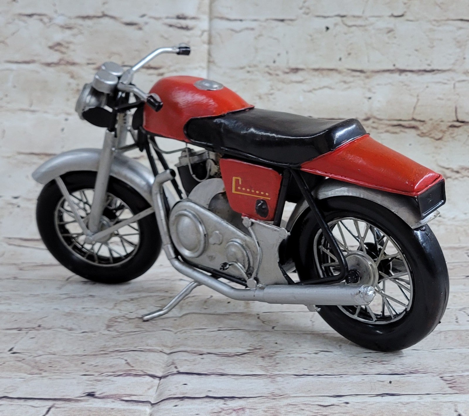 European Finery 1:12 Norton Commando MK3 Sports Motorcycle Bike Model Toy New In Box