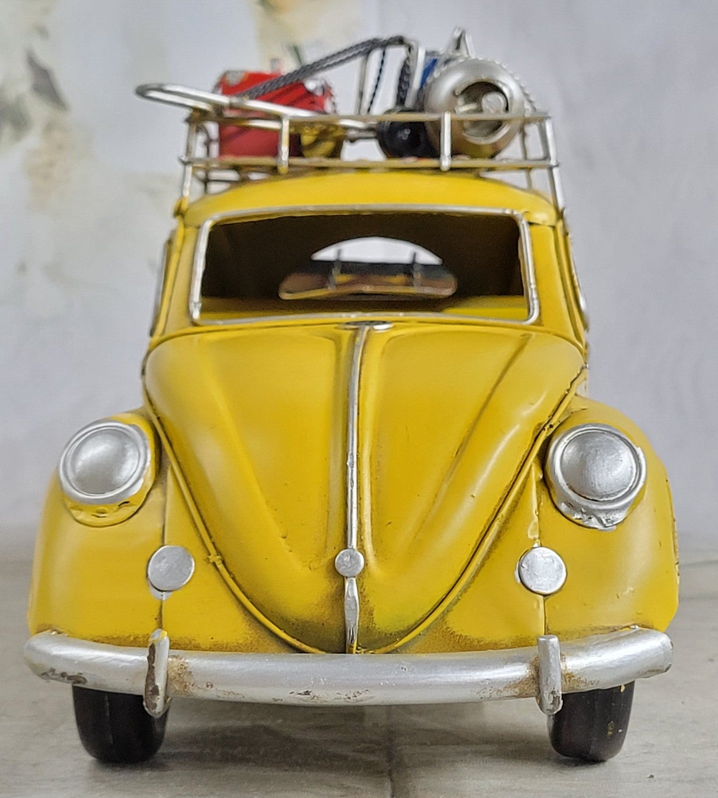 Vintage handmade iron art roof rack for luggage frame decoration beetle model