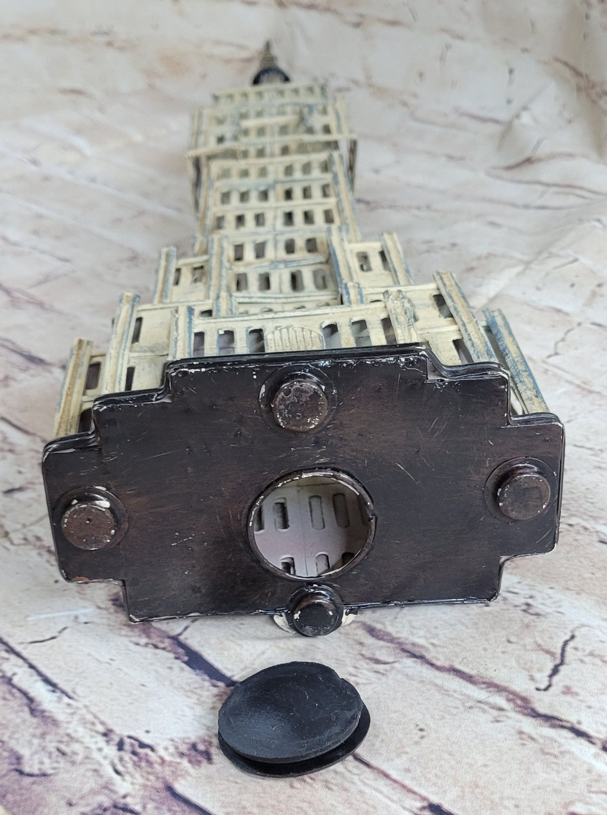 USA Empire State Building Statue from New York City Beige 25.5" NYC Statues Collection