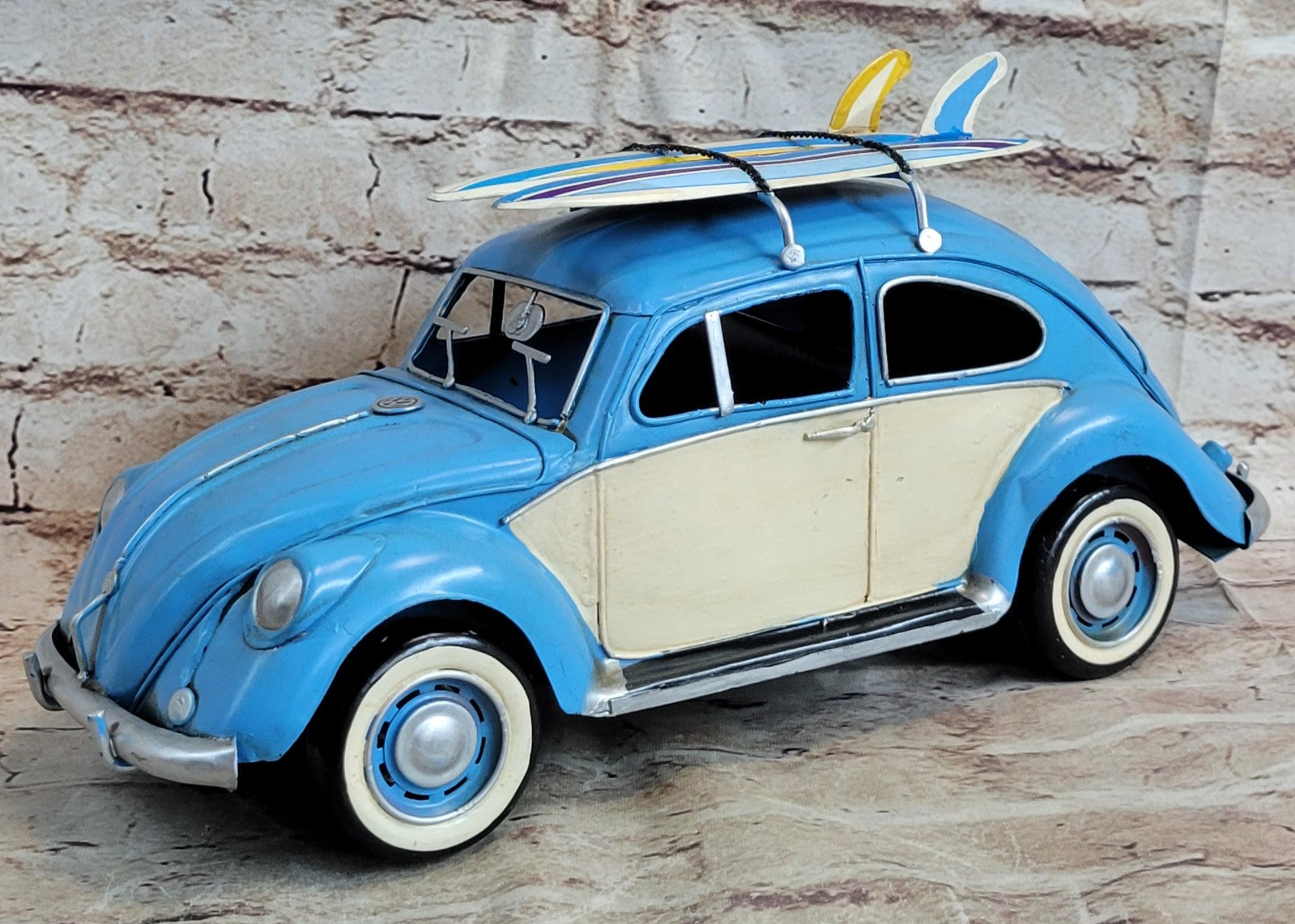 Jayland 1:12 Volkswagen VW Beetle 1200 Classic Die-Cast Model Car Blue Figure