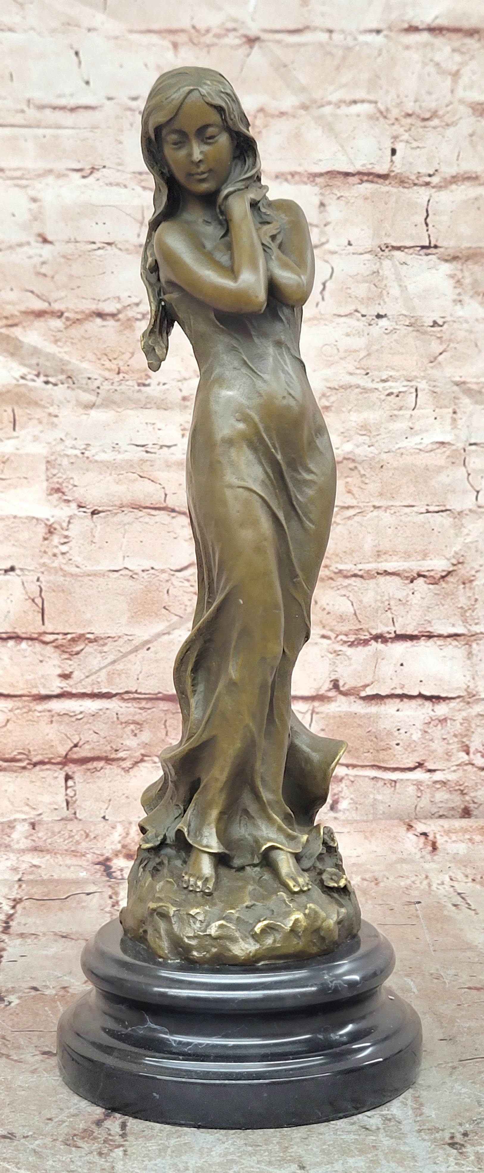 Sensual Female Bronze Sculpture in Art Deco Style | Handcrafted Statue by Milo | Lost Wax Technique