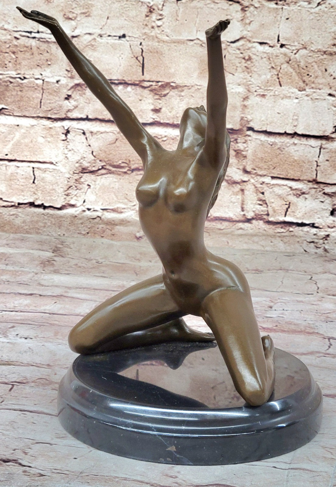 BRONZE NUDE GIRL ON THE BASE FIGURE ABSTRACT MODERN ART STATUE.SIGNED: Nick ART