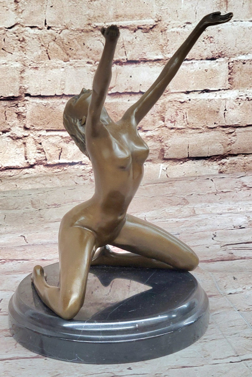 BRONZE NUDE GIRL ON THE BASE FIGURE ABSTRACT MODERN ART STATUE.SIGNED: Nick ART