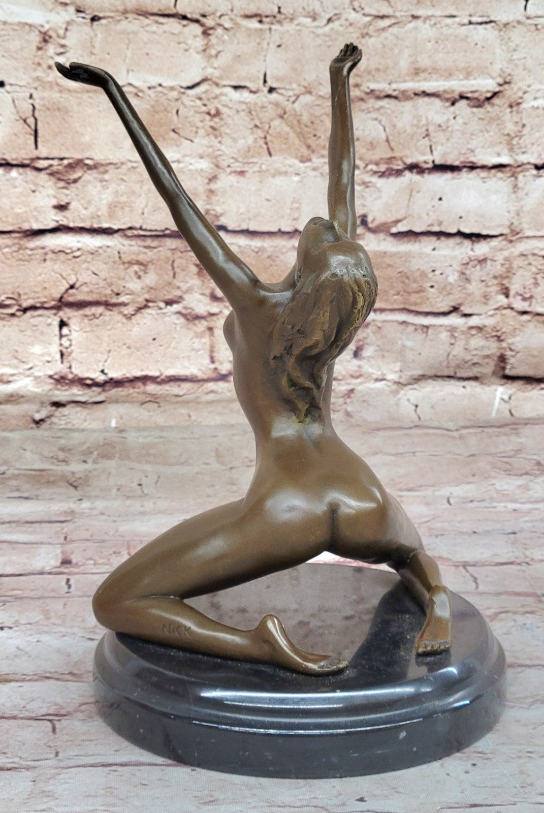 BRONZE NUDE GIRL ON THE BASE FIGURE ABSTRACT MODERN ART STATUE.SIGNED: Nick ART