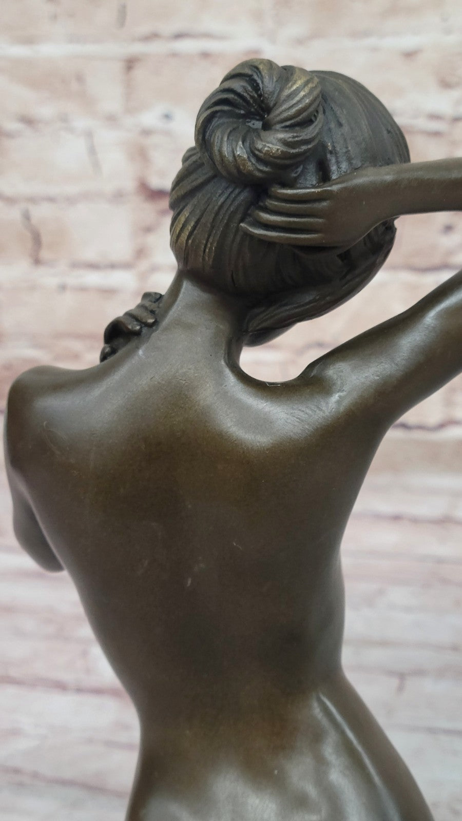 MODERN BRONZE SCULPTURE OF A BODY BUILDER FIGURE ART DECO MARBLE NUDE FIGURINE