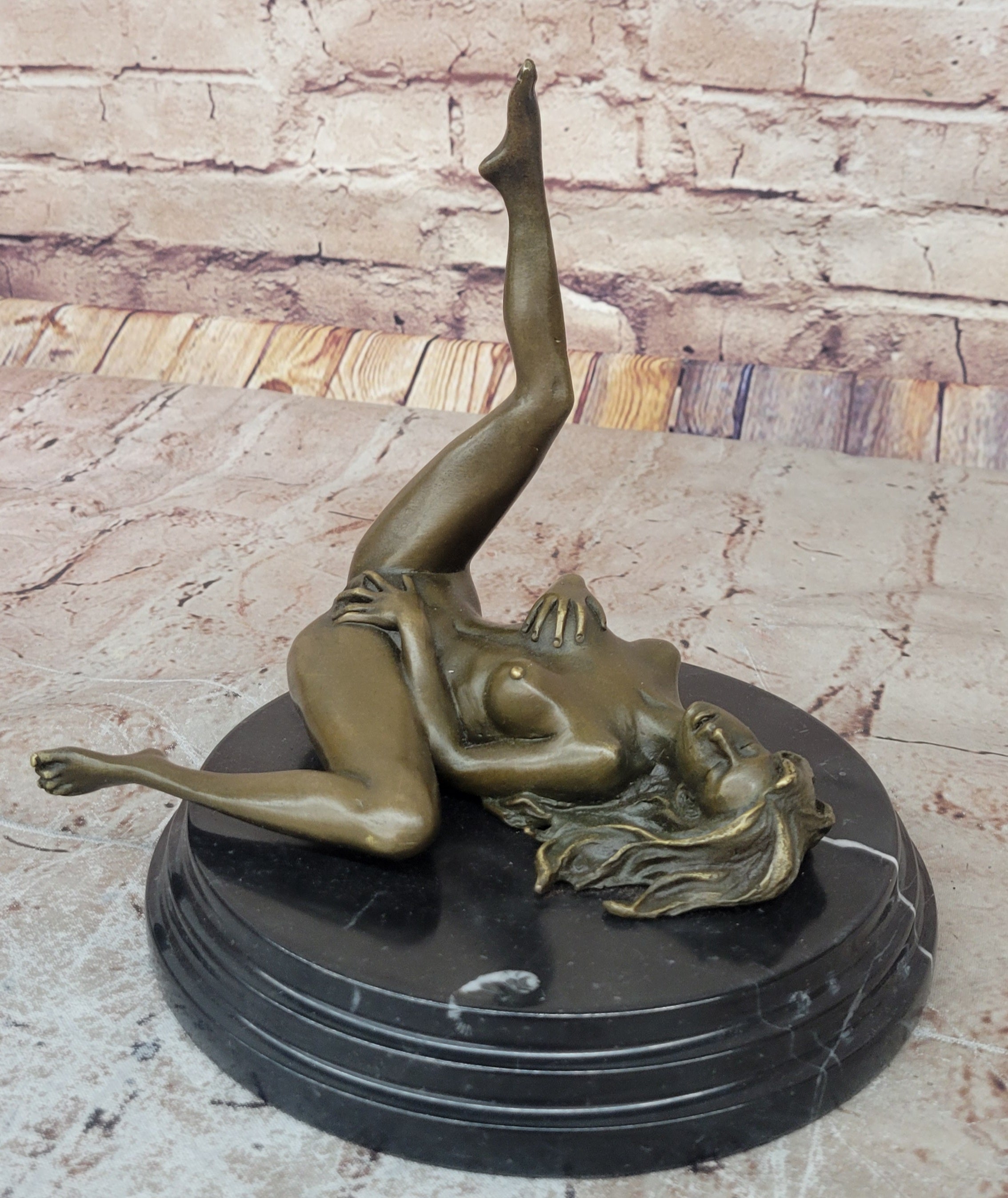Handcrafted Collectible Erotic Nude Woman Bronze Artwork Figurine Figure Decor