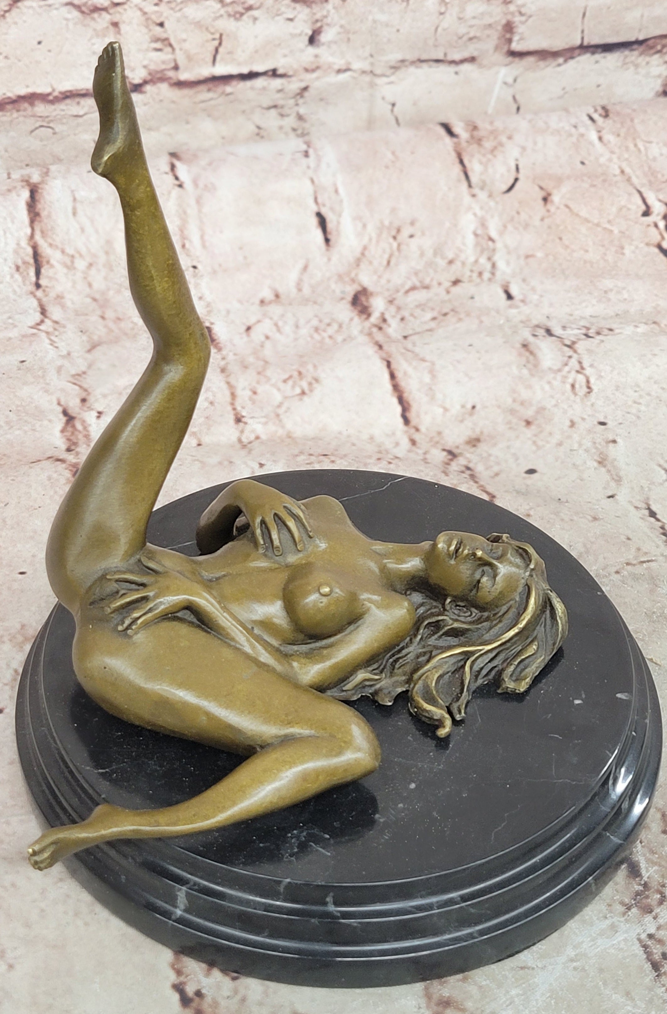 Handcrafted Collectible Erotic Nude Woman Bronze Artwork Figurine Figure Decor