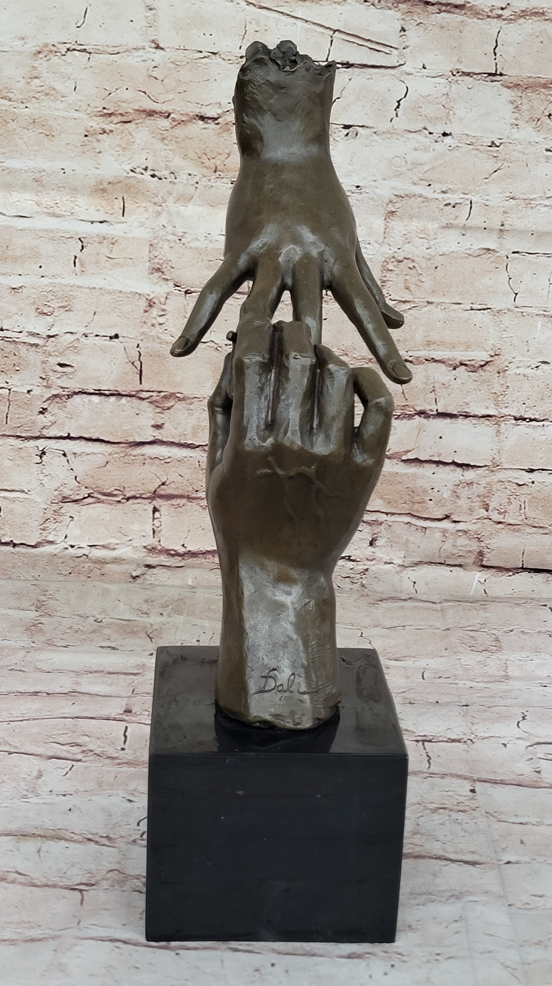 Handcrafted Collectible by Salvador Dali Titel Marry Me Bronze Sculpture Statue
