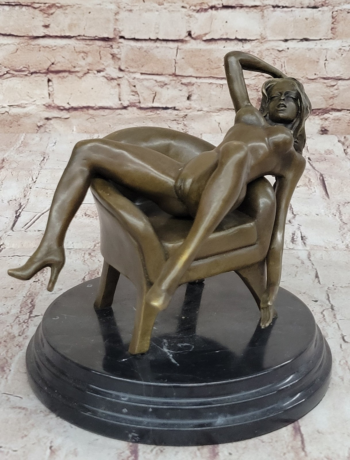 Erotic Nude Art Bar Gogo Bar Decoration Nude Female on Chair Bronze Statue Sale