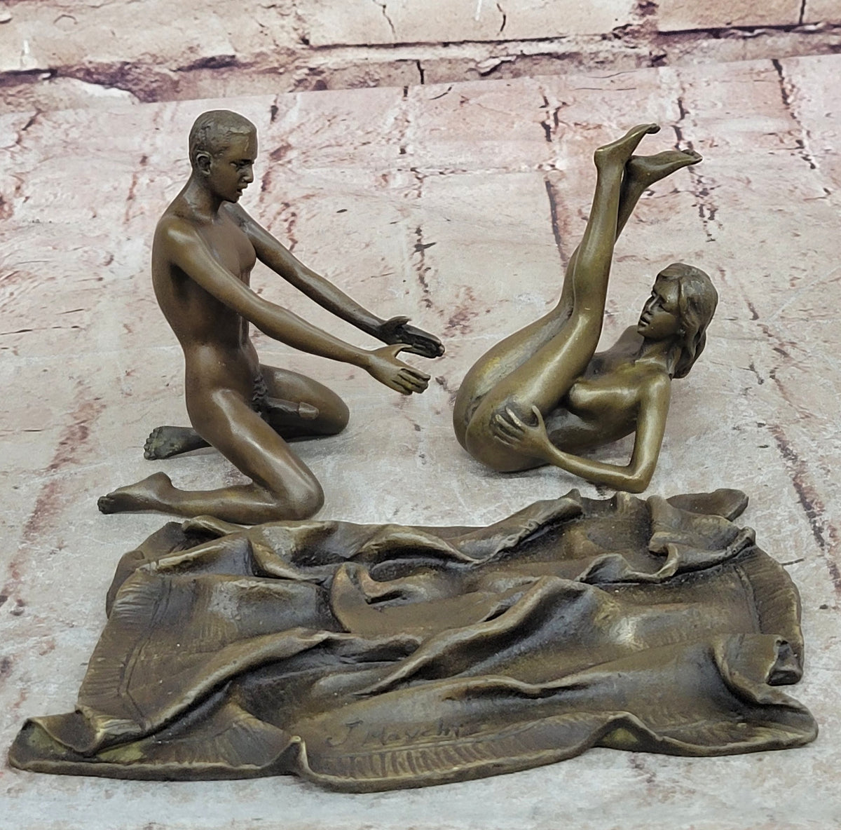 100% Genuine Bronze Couple Working Out on Flying Carpet Masterpiece Figurine Sale