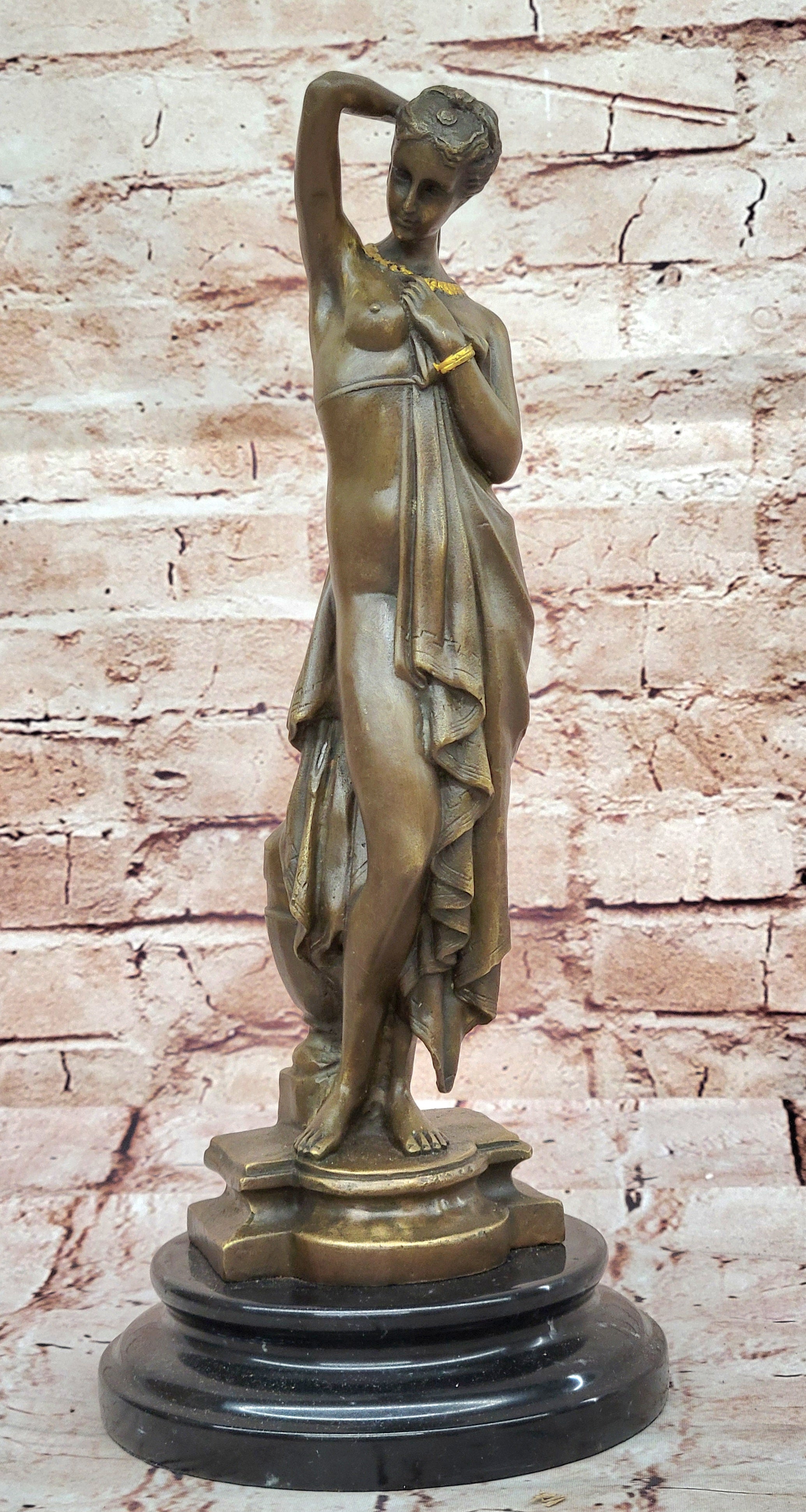 Bronze lady bust patina Art Nouveau Victorian on marble base Hot Cast Figurine