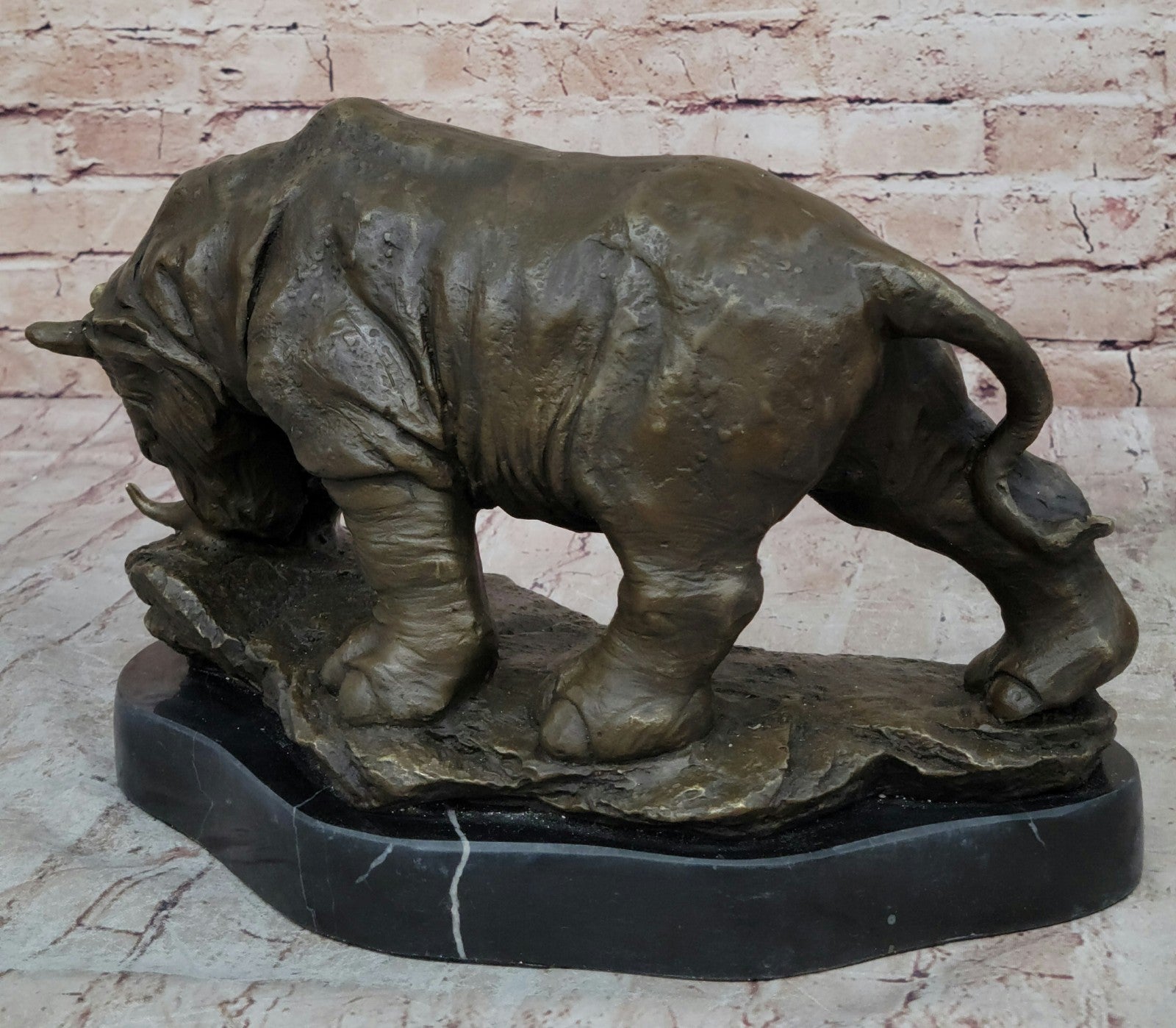 Handcrafted Detailed Rhino Rhinoceros Home Office Decor Bronze Figurine Sale