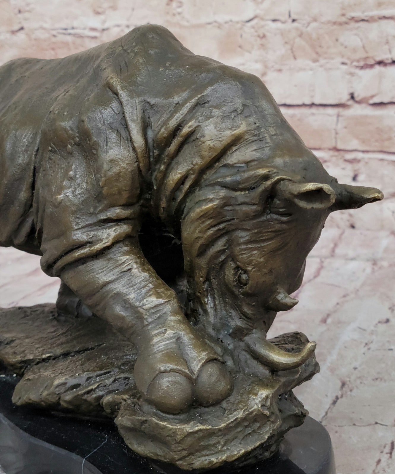 Handcrafted Detailed Rhino Rhinoceros Home Office Decor Bronze Figurine Sale