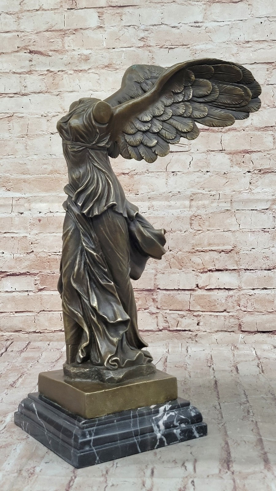 Hot Cast Hand Made by Lost Wax Method Nike Bronze Sculpture Statue Sale