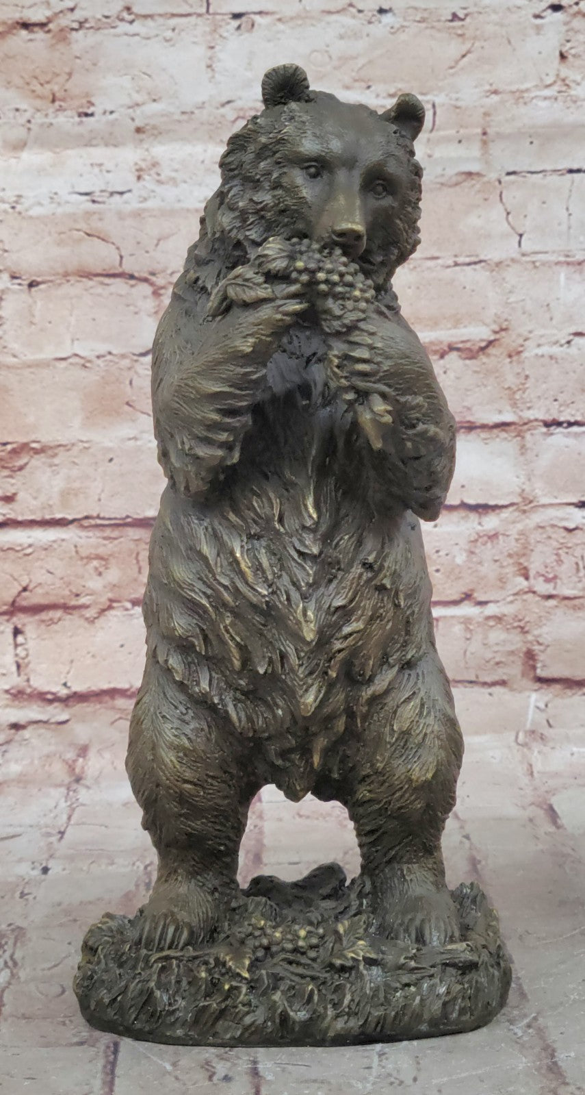 Kodiak Grizzly Bear Lodge Wildlife Lodge Artwork Bronze Statue Sculpture Figure