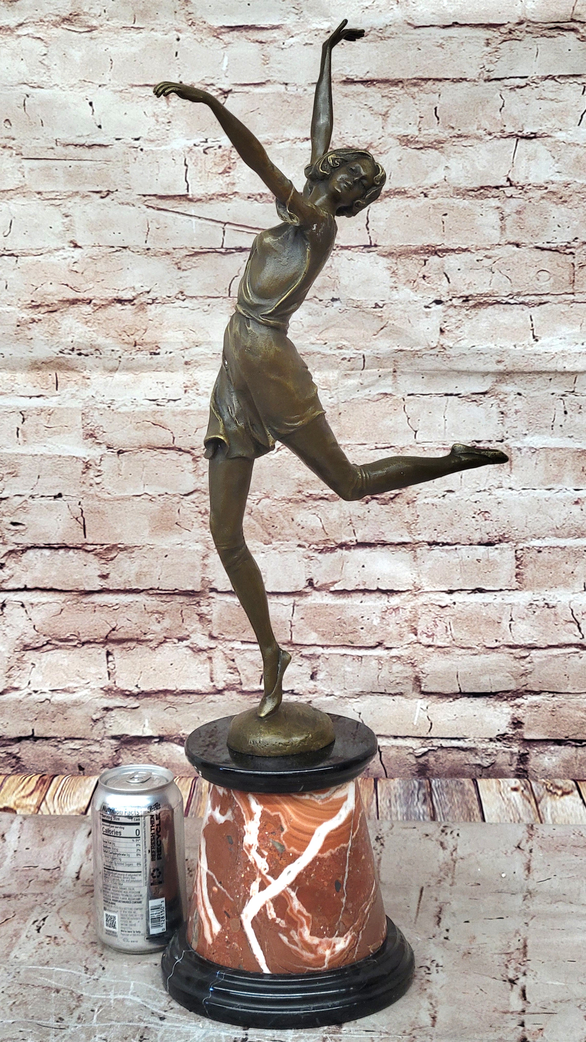 Belle Sculpture En Bronze Doré Sur Socle En Marbre Signé D H Chiparus 61cm Figur