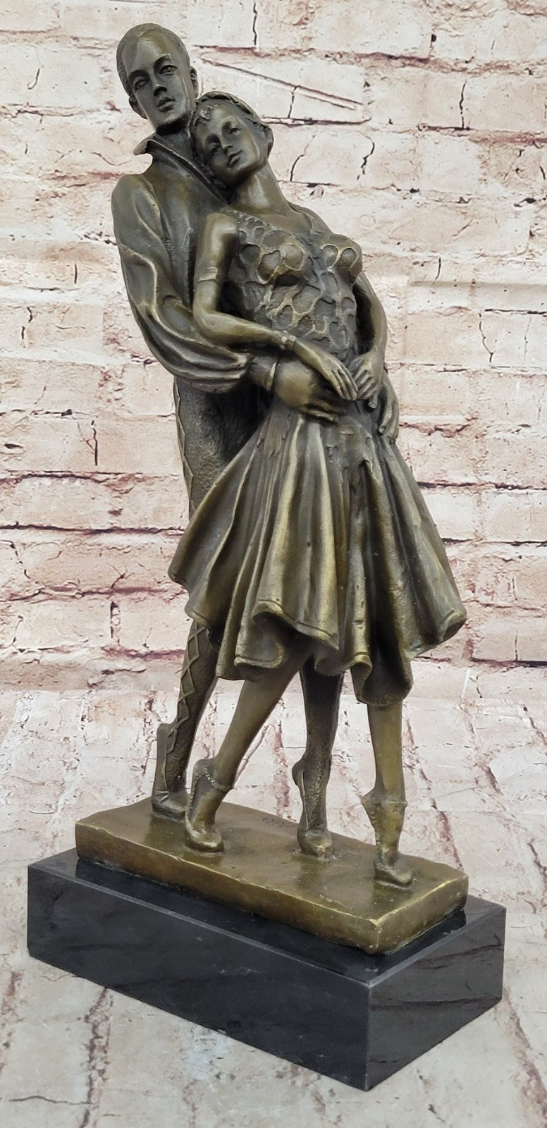 Art Deco Romantic Couple Dancing by Romanian Artist Chiparus Bronze Sculpture