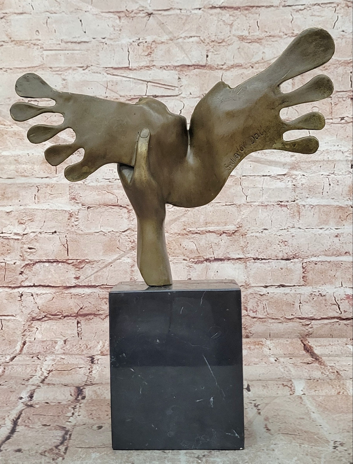 Salvador Dali Double Hands Handcrafted Bronze Sculpture Marble Base Figurine Art