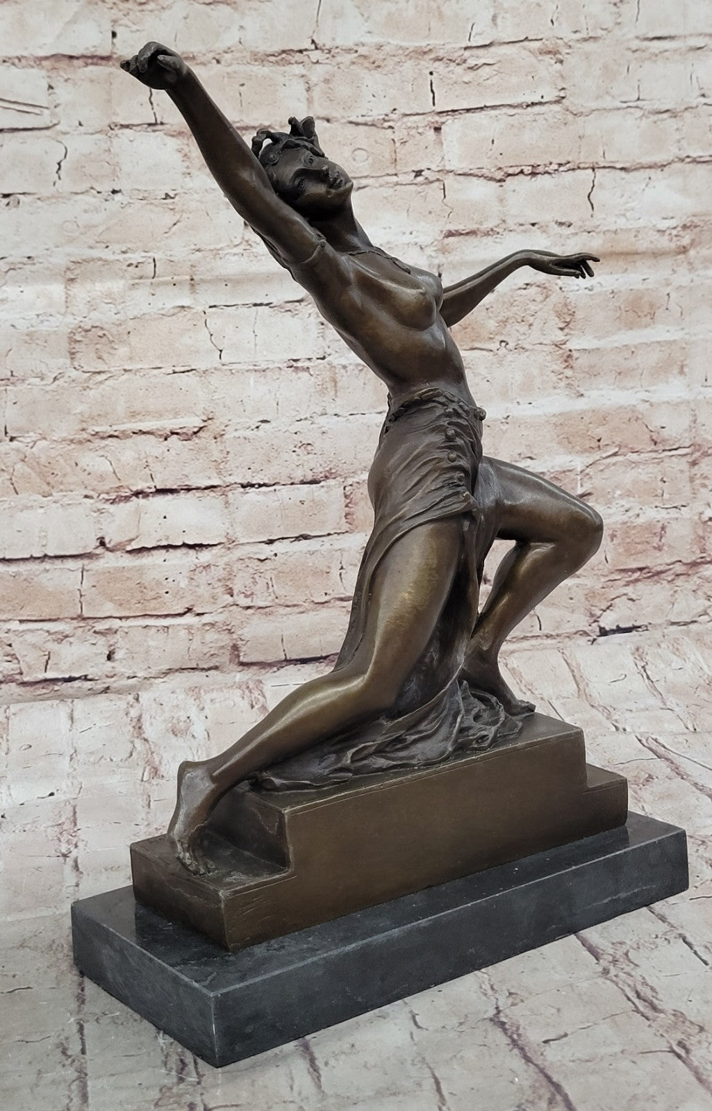 Handcrafted bronze sculpture SALE Decor Wreath Head Dancer Belly Nude Exotic