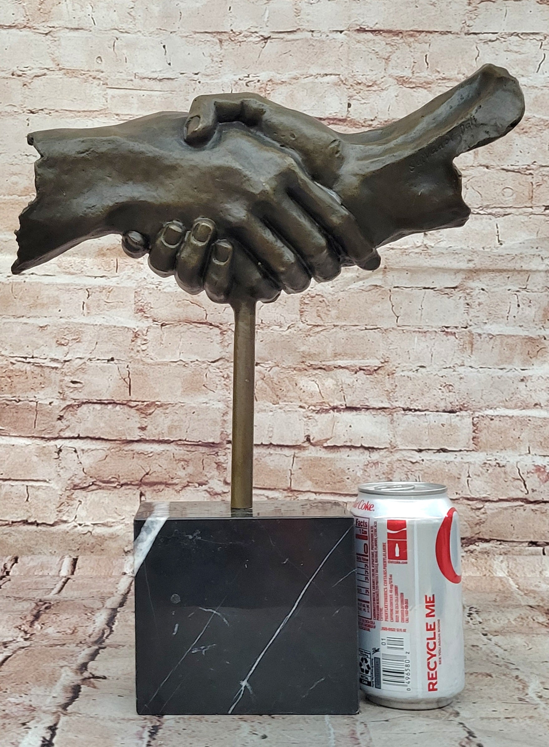 Modern Abstract Art Two Shaking Hand by Dali Bronze Sculpture Figurine Figure