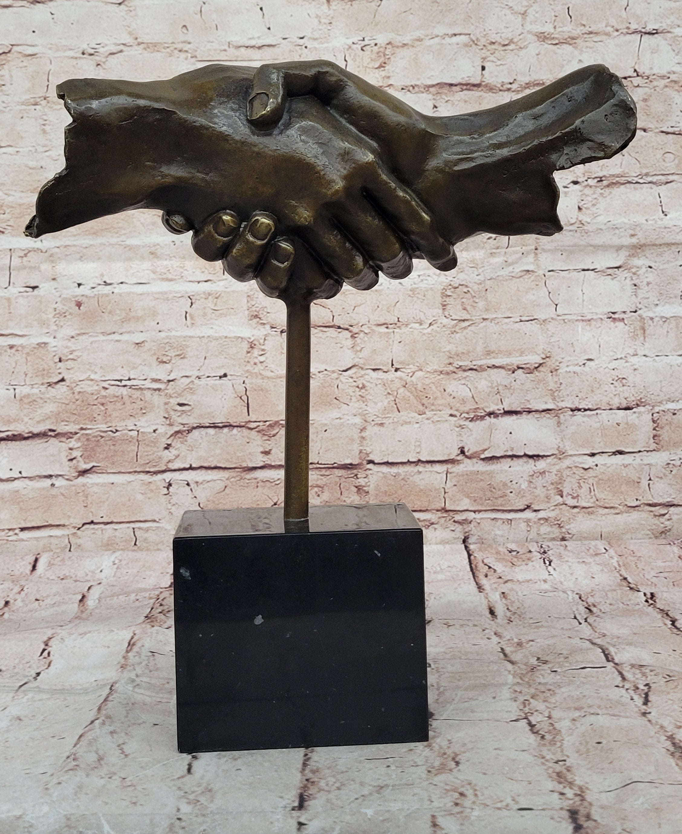 Modern Abstract Art Two Shaking Hand by Dali Bronze Sculpture Figurine Figure