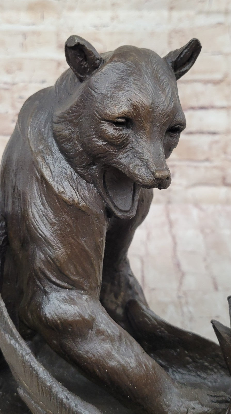 Handcrafted bronze sculpture SALE Base Marble Eagle Attacking Bear Barye Signed