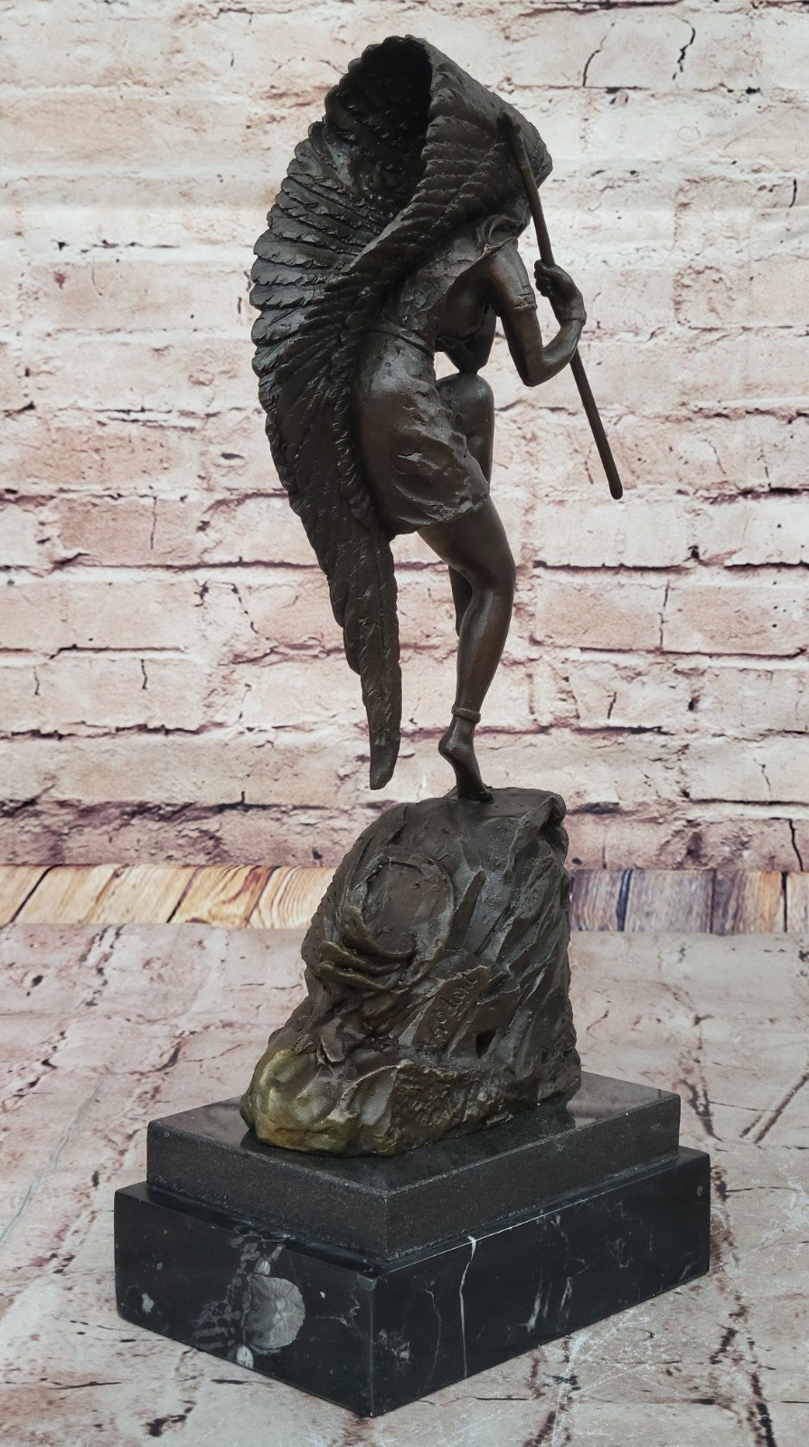 Art Deco Western Work Native Indain Woman Artwork 100% Solid Bronze Statue