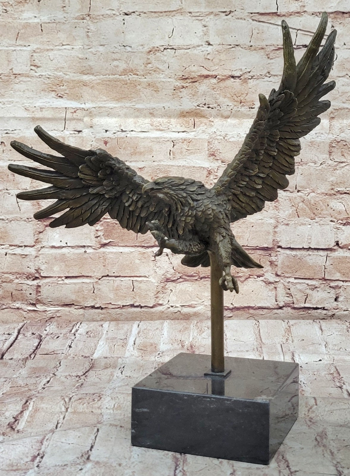 Large bronze Eagle sculpture by Milo. Finest USA bronze Hot casting Figure Sale