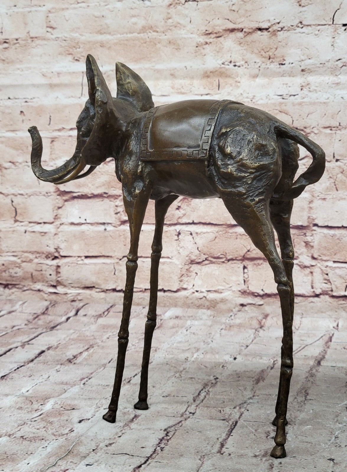 Museum Surreal Genuinen Bronze Sculpture, signed Salvador Dali. Picasso era Sale