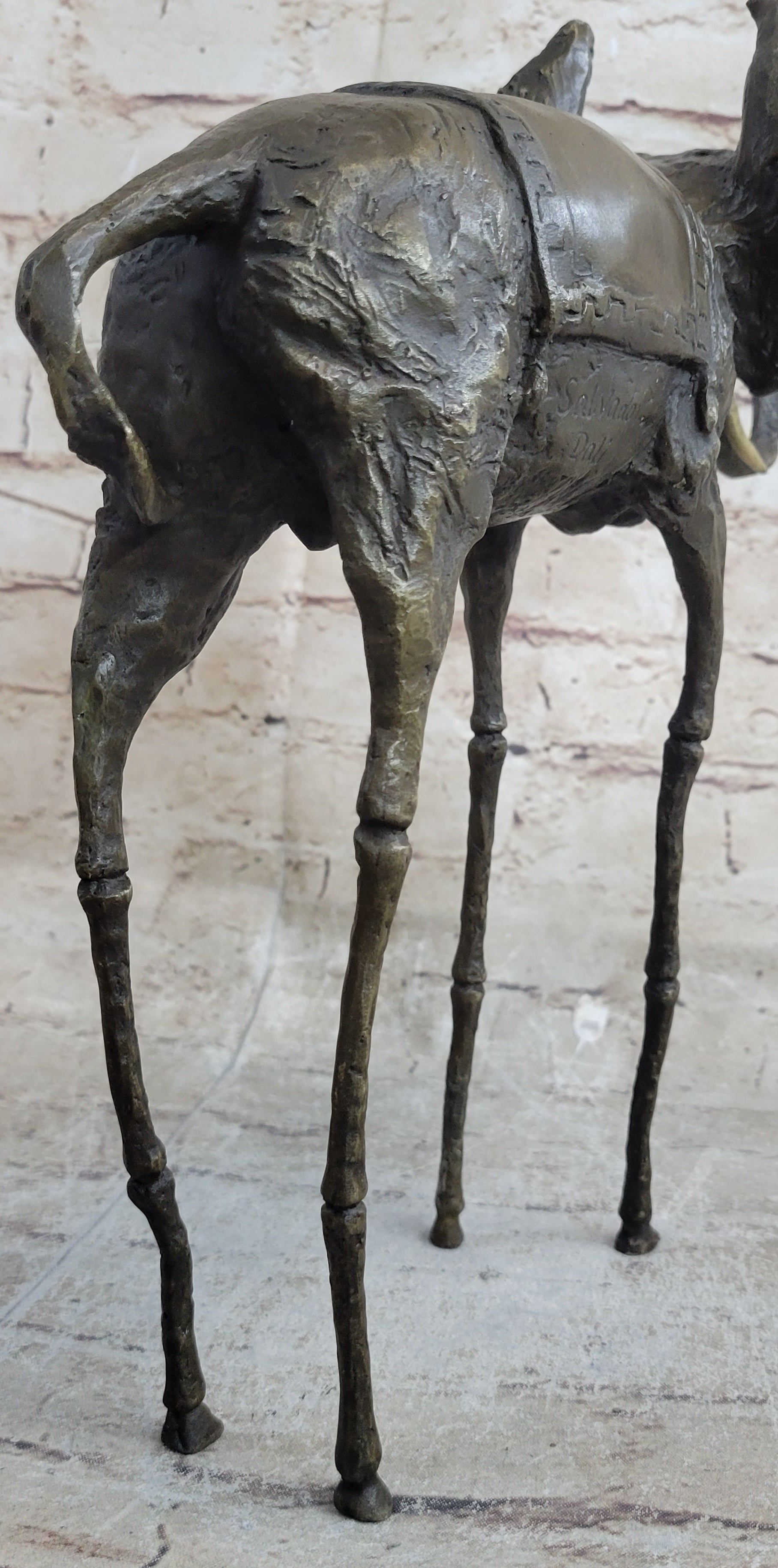 Museum Surreal Genuinen Bronze Sculpture, signed Salvador Dali. Picasso era Sale