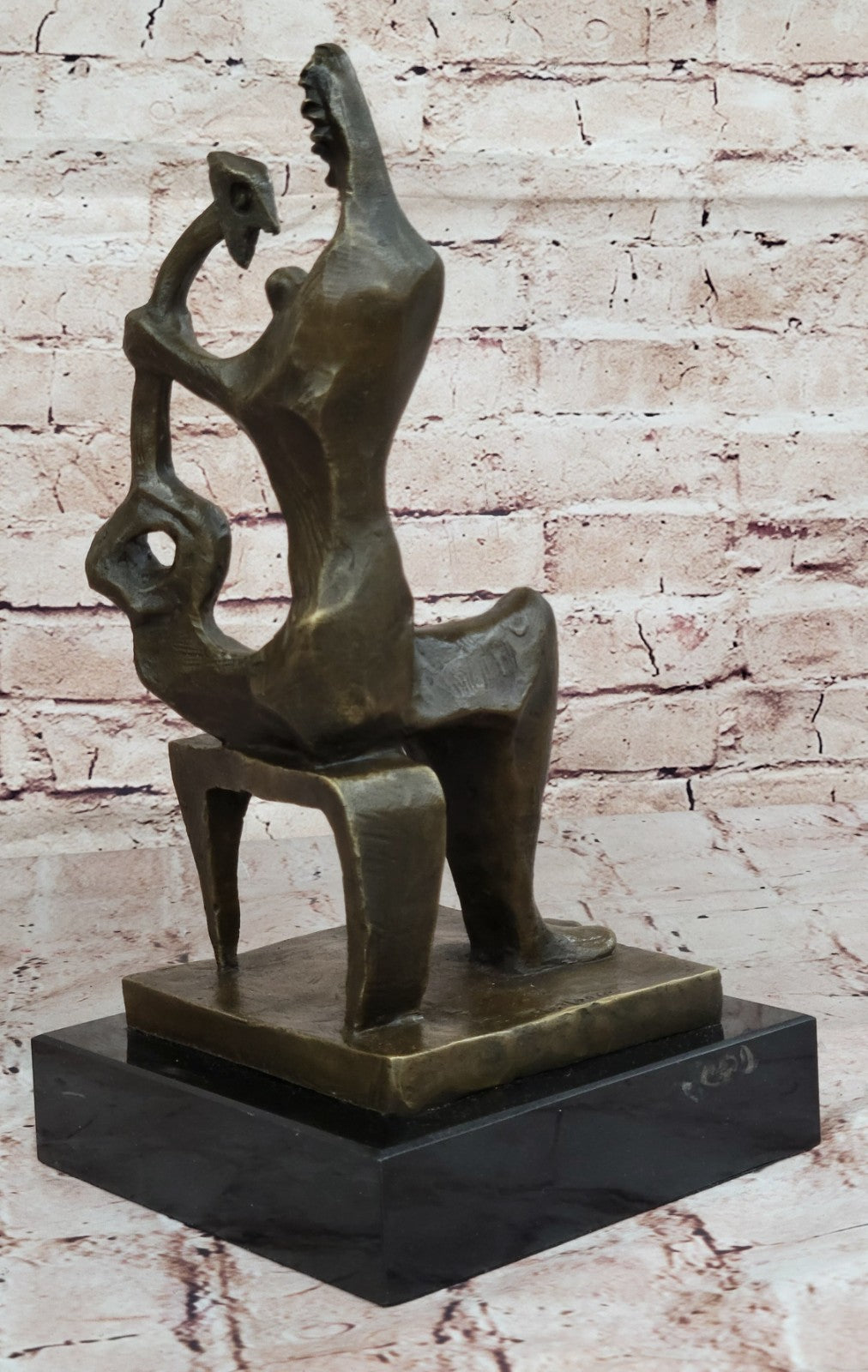 Nice bronze sculpture Mother with child signed H. Moore Art Deco Figure Hot Cast