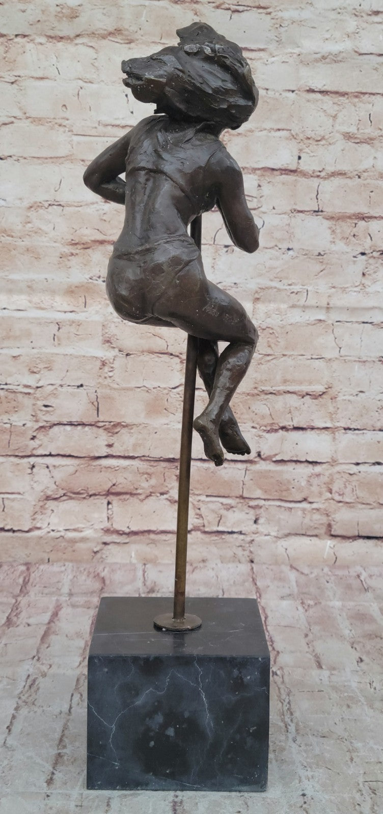 Handcrafted bronze sculpture SALE Cirq Vitaleh Aldo Artist Italian Handcrafted