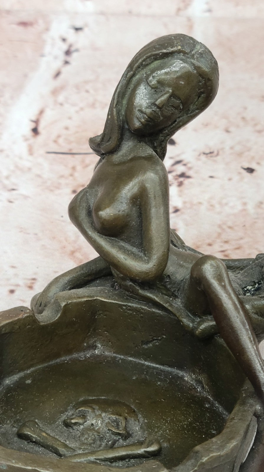 Skeleton Skull Nude Girl Ashtray Gothic Ashtray Special Bronze Statue Figure