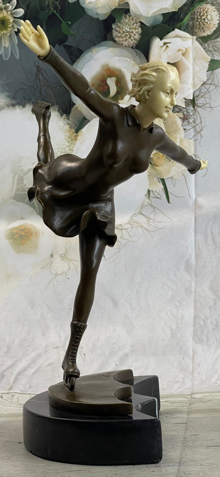 Hand Made Detailed Skater Woman Bronze Hot Cast Sculpture Figurine Decor Sale