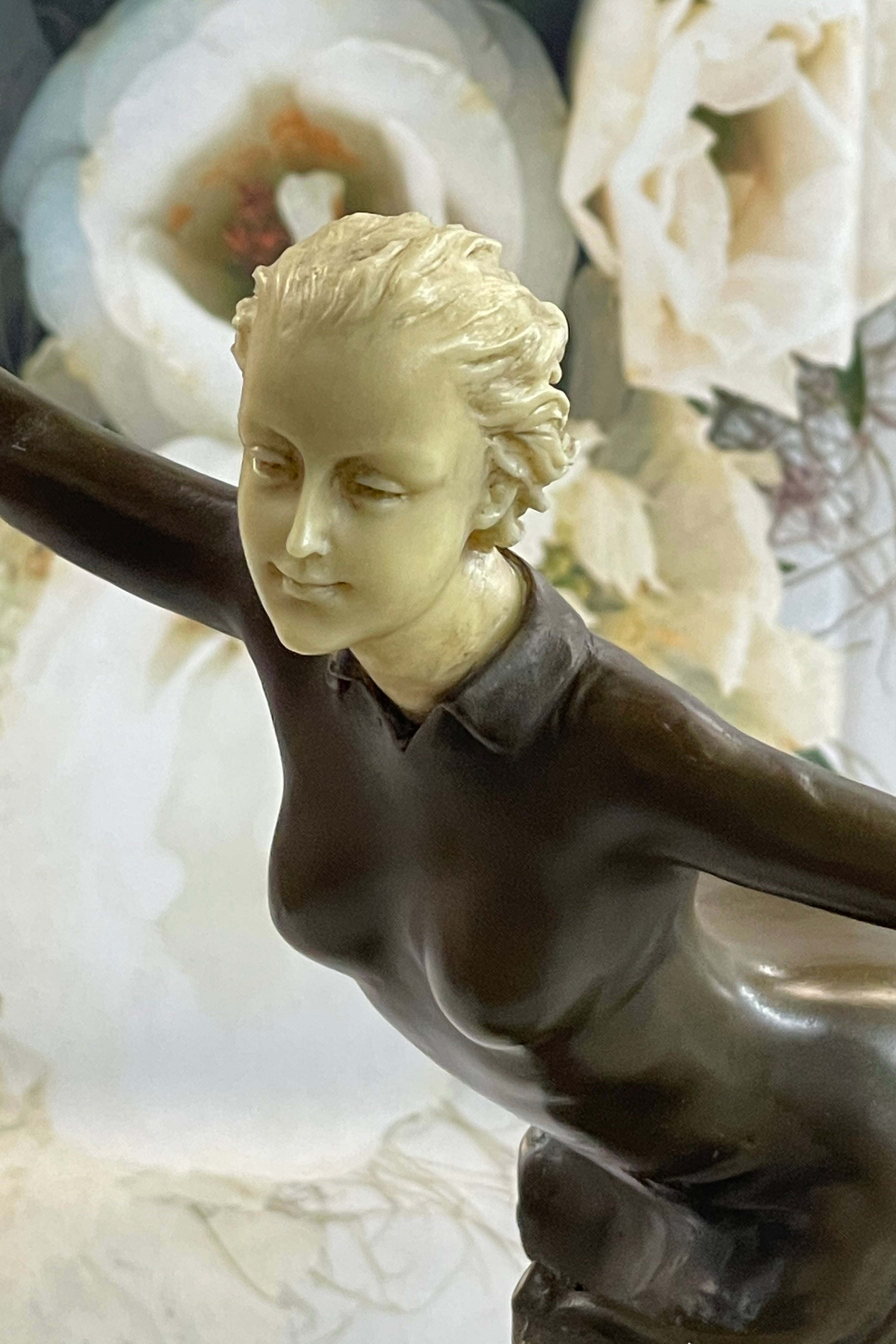Hand Made Detailed Skater Woman Bronze Hot Cast Sculpture Figurine Decor Sale