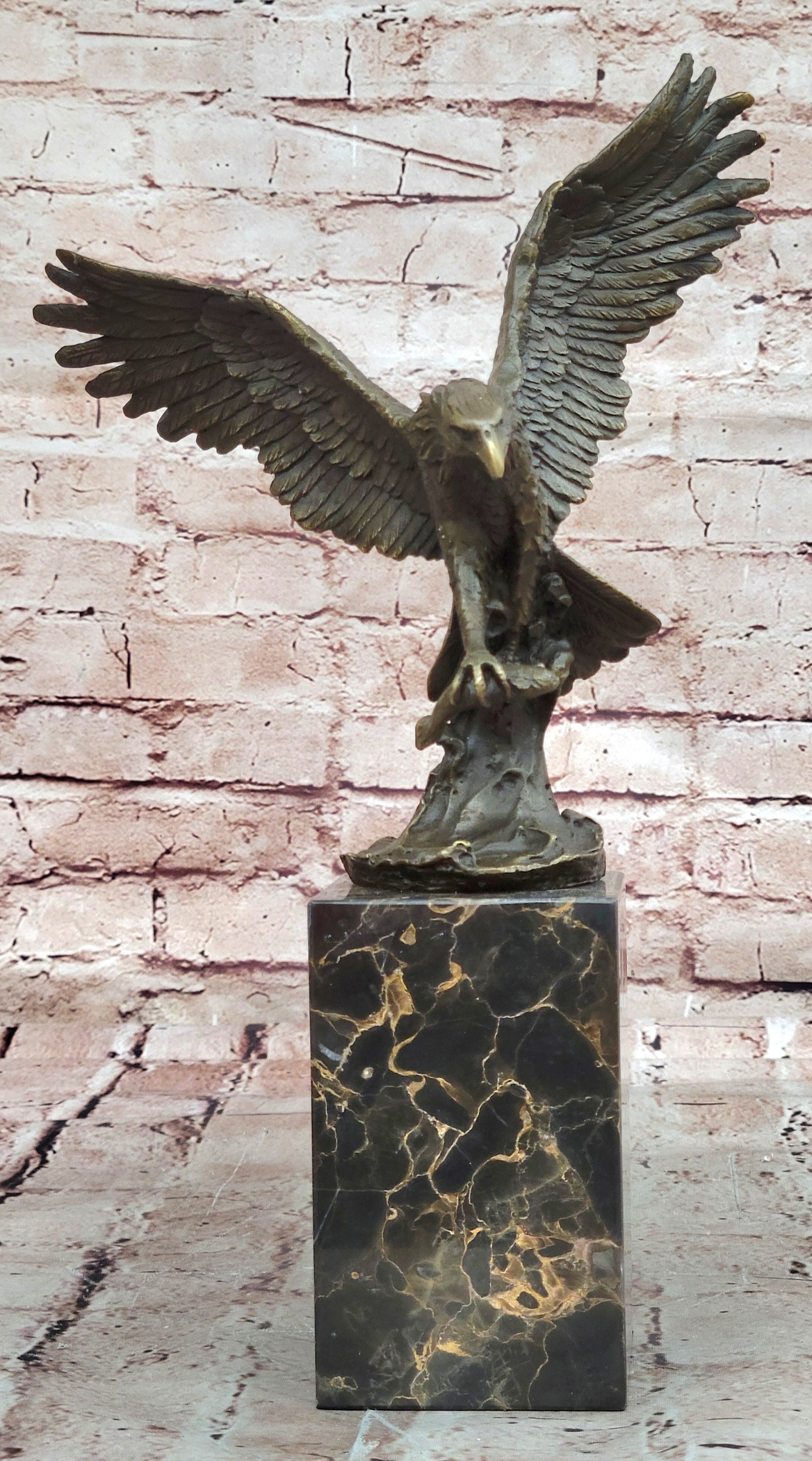 Flying Fishing Bald Eagle Military Art American Patriotic Bronze Marble Statue