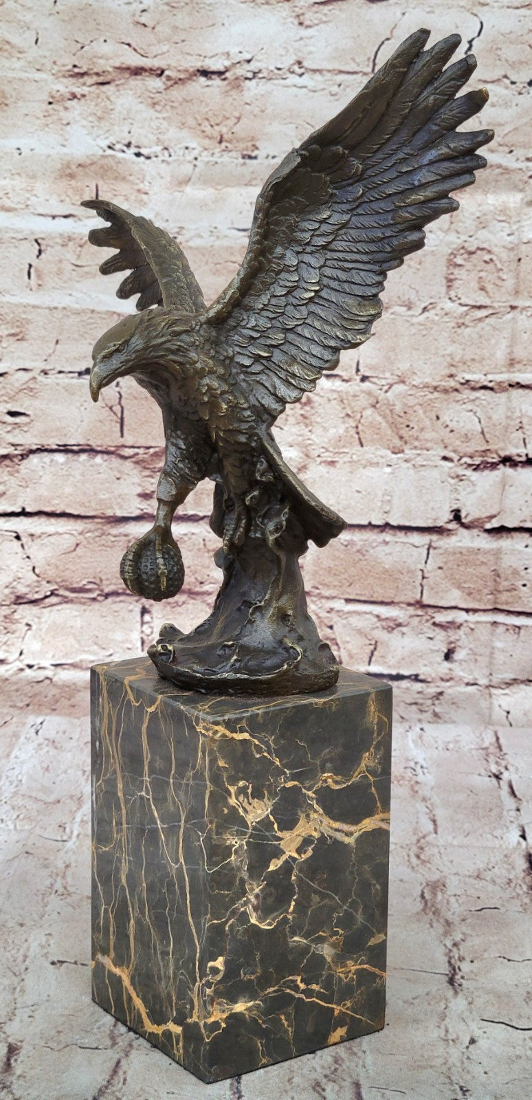 Bald Eagle Genuine bronze sculpture, signed Milo, finest USA Casting Decor