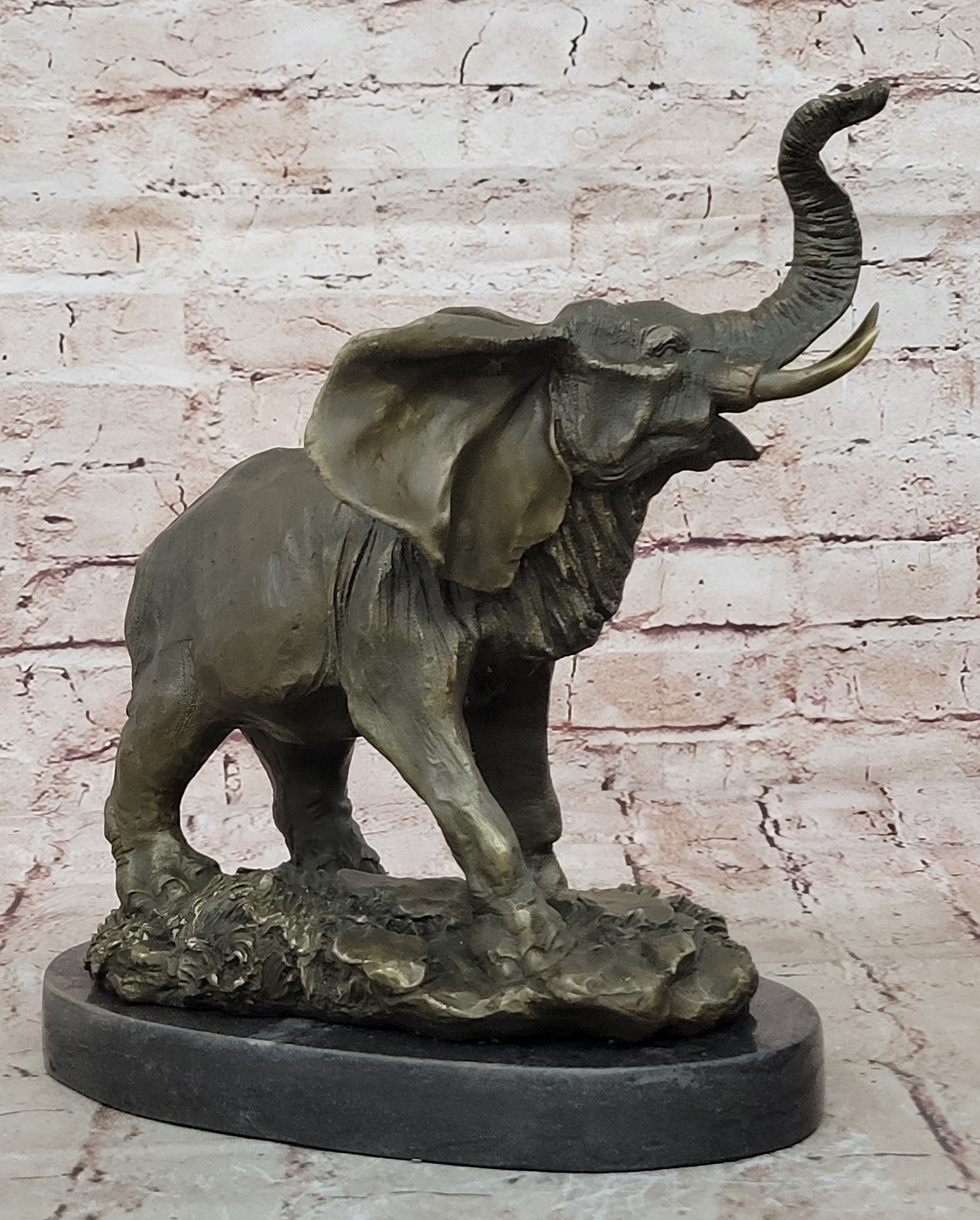 14"Chinese Art Bronze sculpture Proboscidea Elephant King of forest Statue