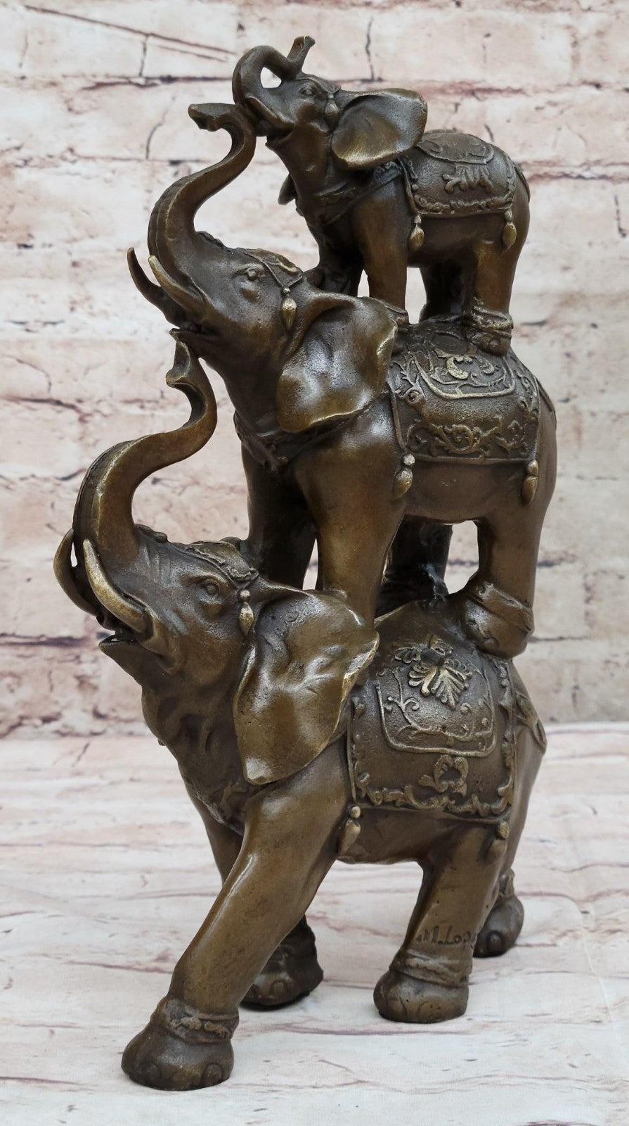 Circus Elephants Family Statue  Acrobatic Elephant Act Auspicious Noble Safari Animals