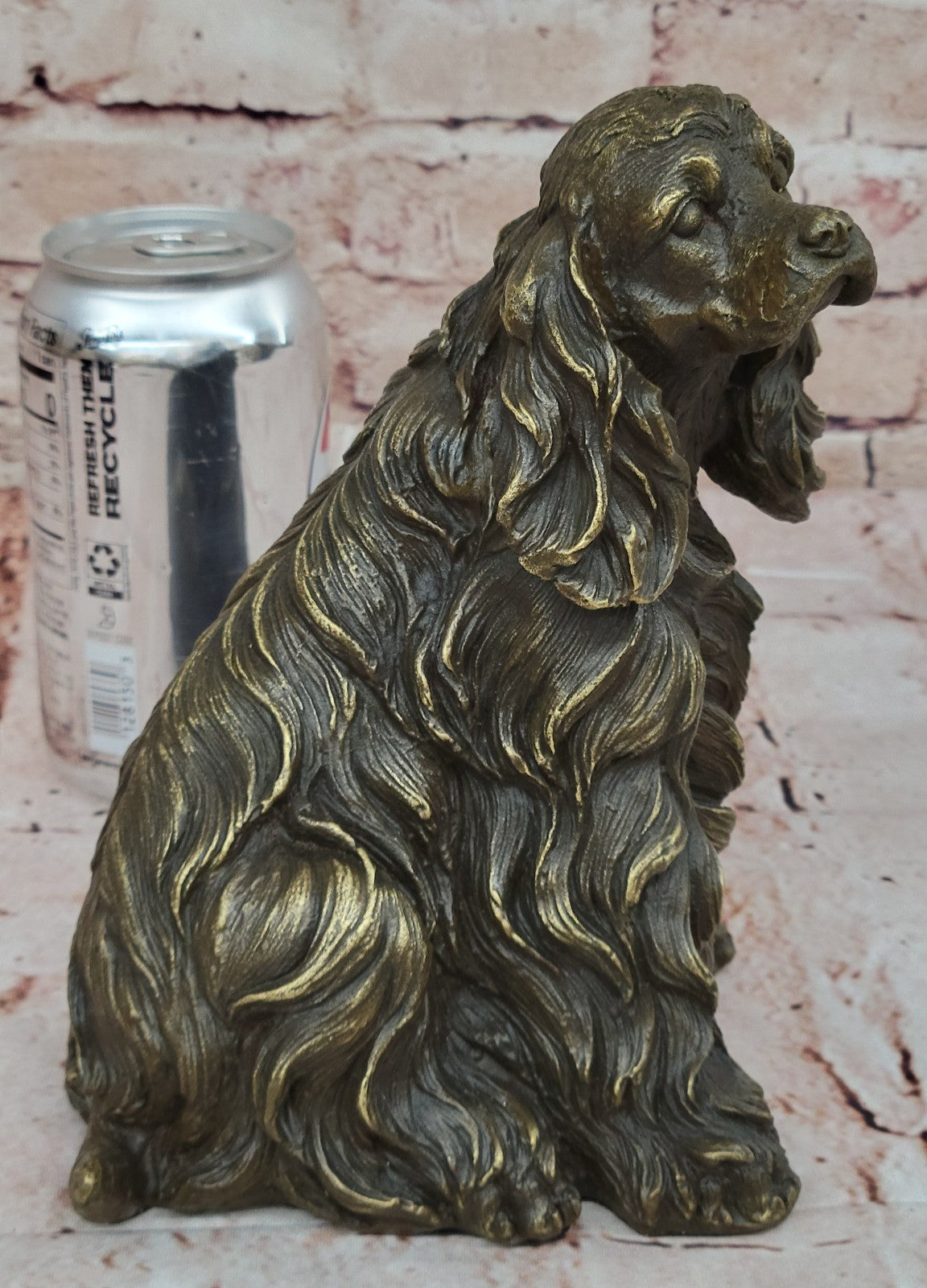 Elegant Bronze Dog Sculpture: Sitting Cocker Spaniel - A Timeless Decorative Ornament