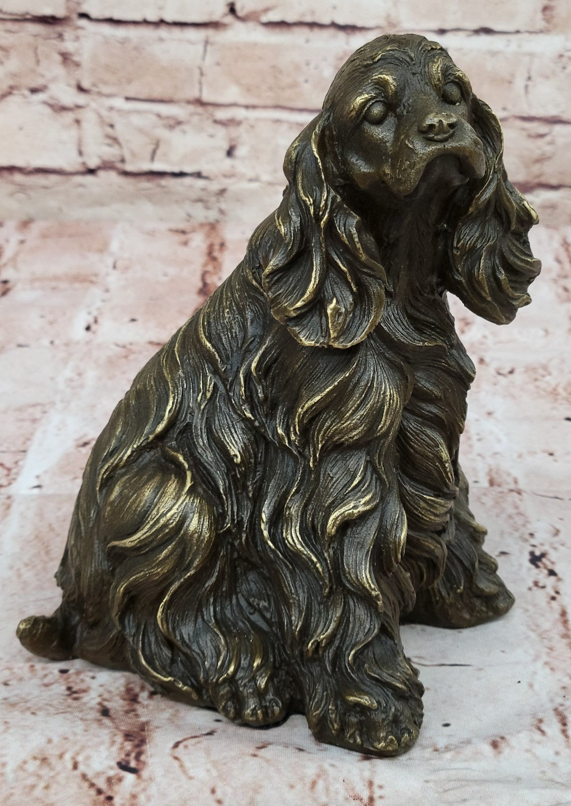 Elegant Bronze Dog Sculpture: Sitting Cocker Spaniel - A Timeless Decorative Ornament