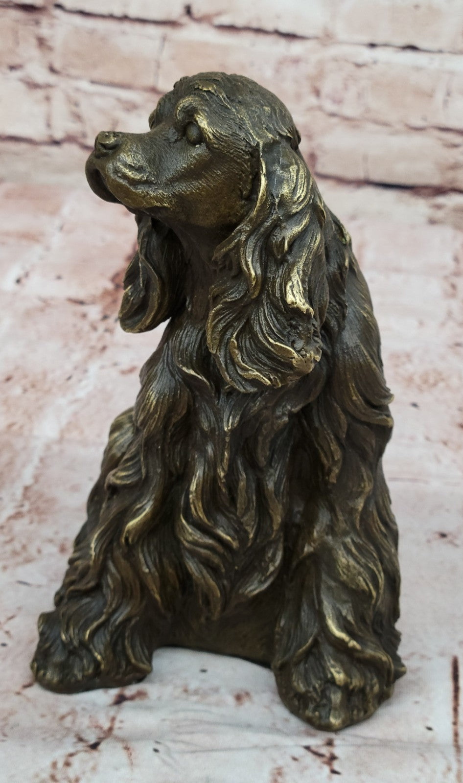 Elegant Bronze Dog Sculpture: Sitting Cocker Spaniel - A Timeless Decorative Ornament