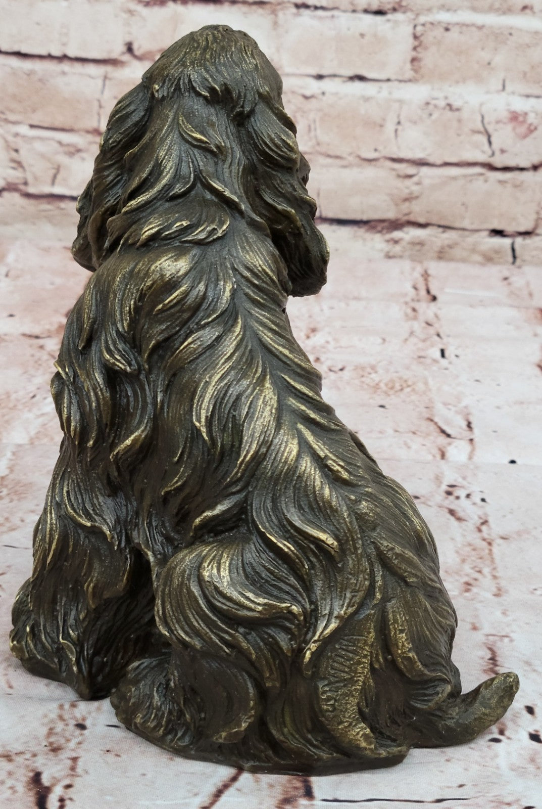 Elegant Bronze Dog Sculpture: Sitting Cocker Spaniel - A Timeless Decorative Ornament