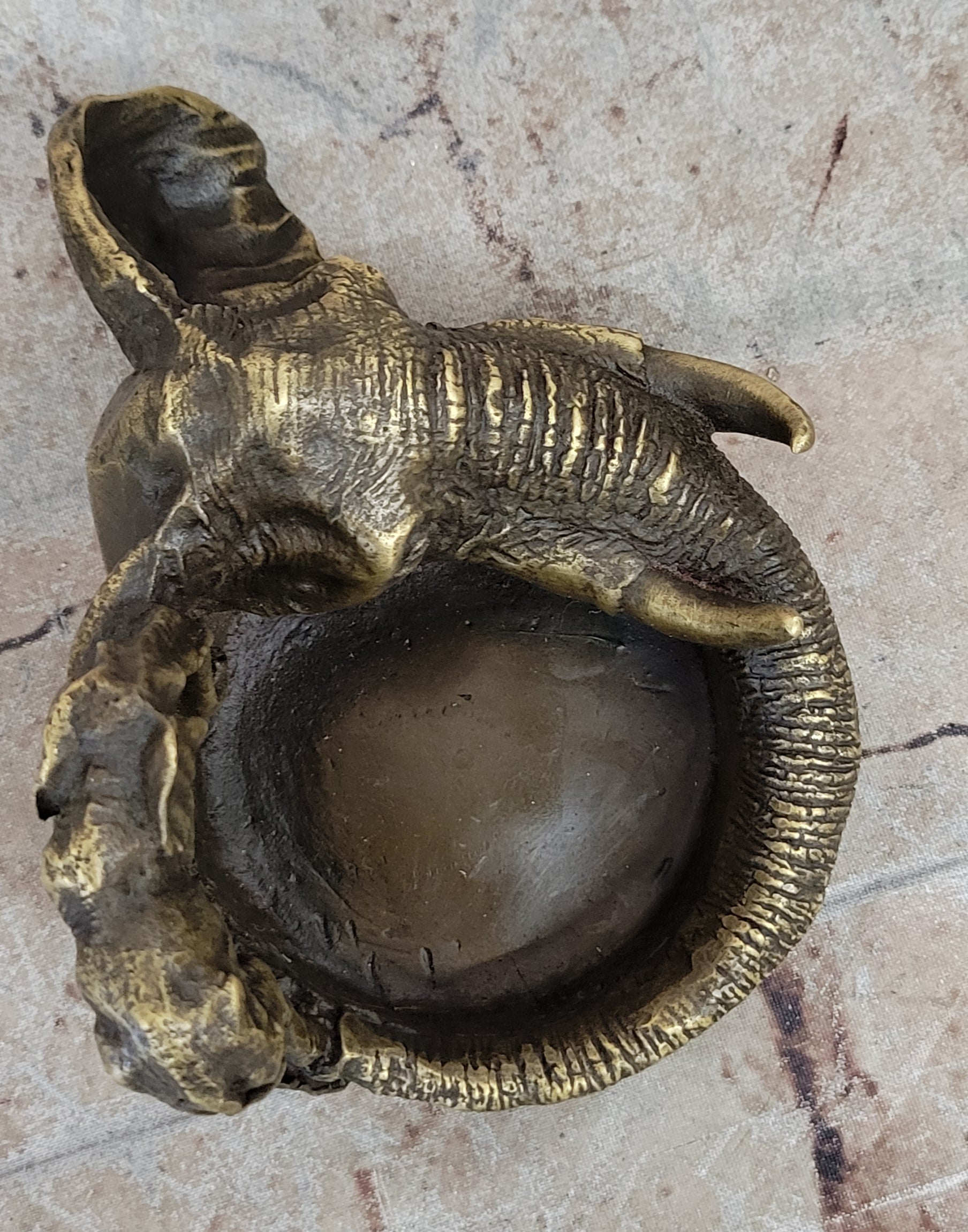 Art Deco Brass Bronze Copper  Ashtray With Elephant  Head Home Decor