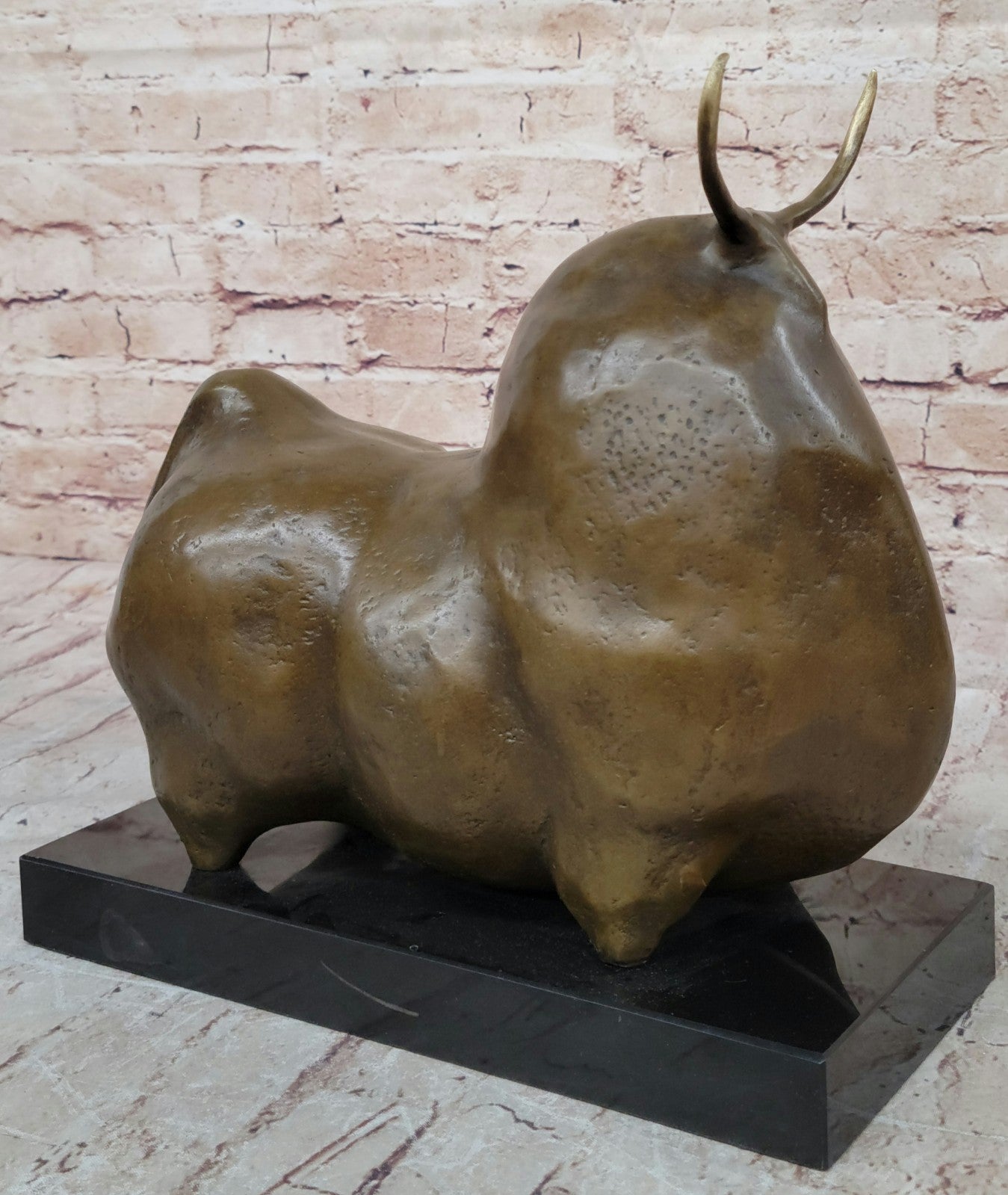 The Bull, Fernando Botero (Bronze Sculpture) Hot Cast Handcrafted Figurine Figur