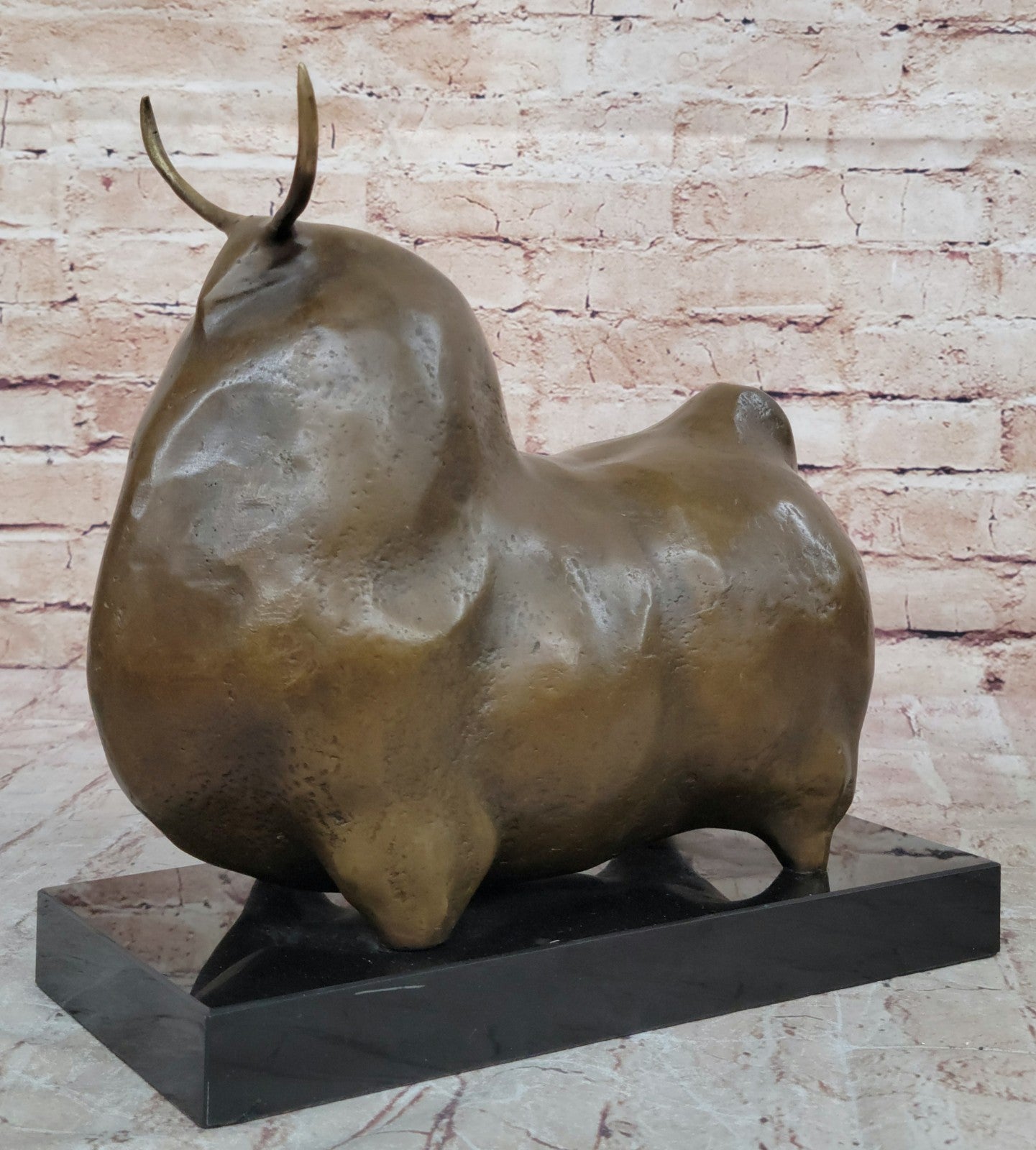 The Bull, Fernando Botero (Bronze Sculpture) Hot Cast Handcrafted Figurine Figur