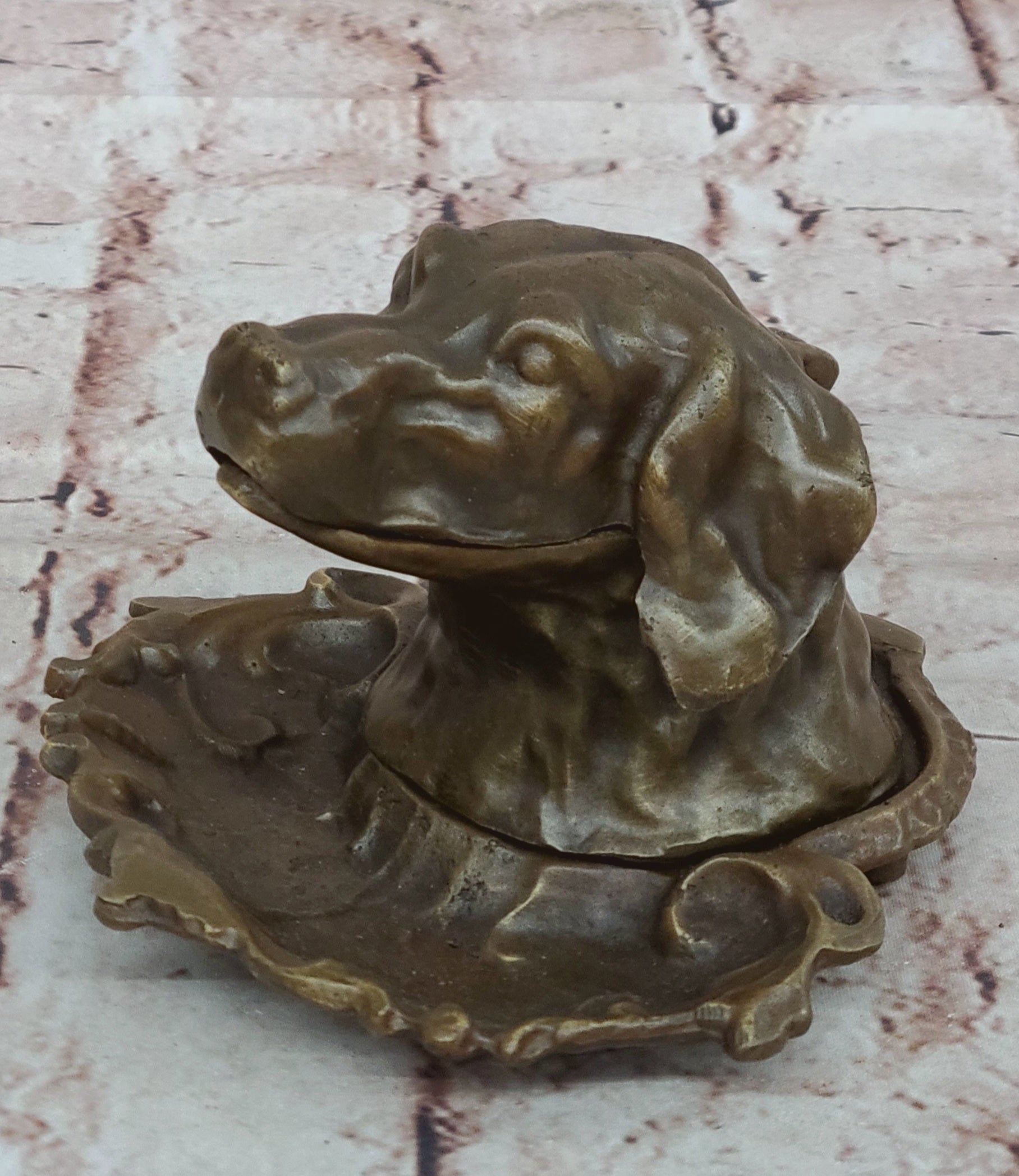Handcrafted Hot Cast Pet Animal Dog Labrador Incense Burner Bronze Statue