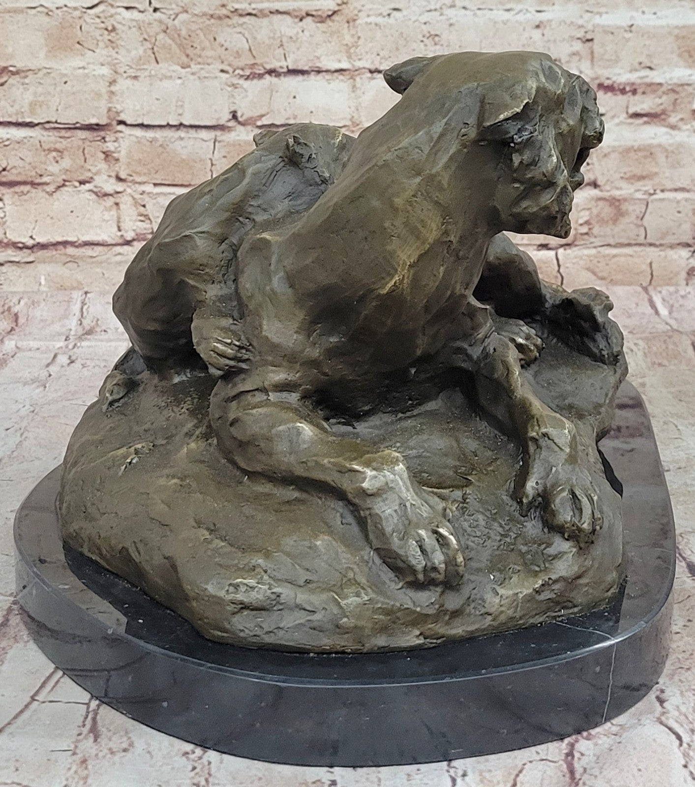 Exquisite Bronze Lion and Cub Sculpture - African Wildlife Figurine Art