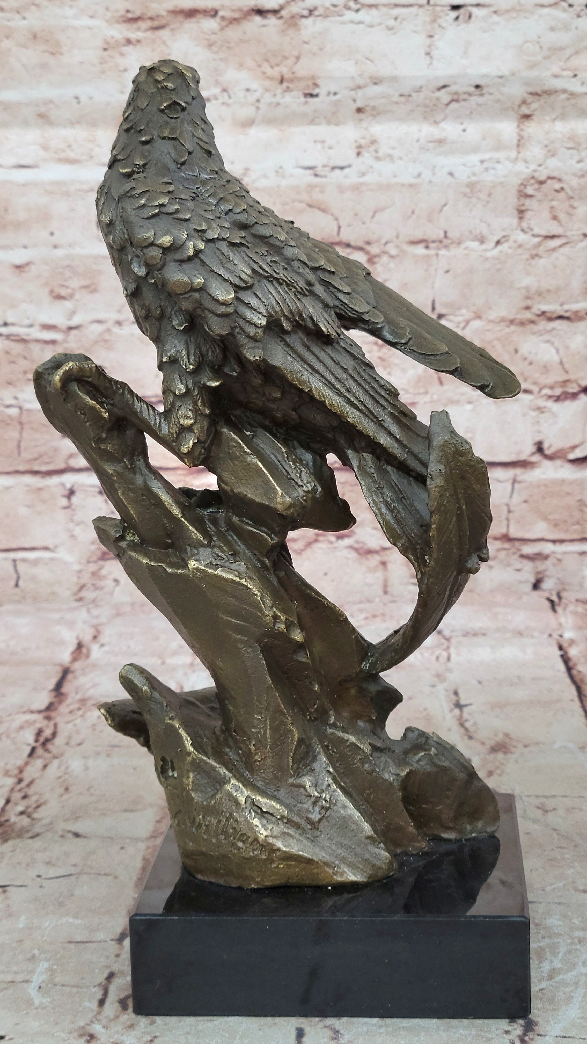 Bronze American Bald Eagle on Tree Falcon Osprey Hawk Flag Statue Pride Flying