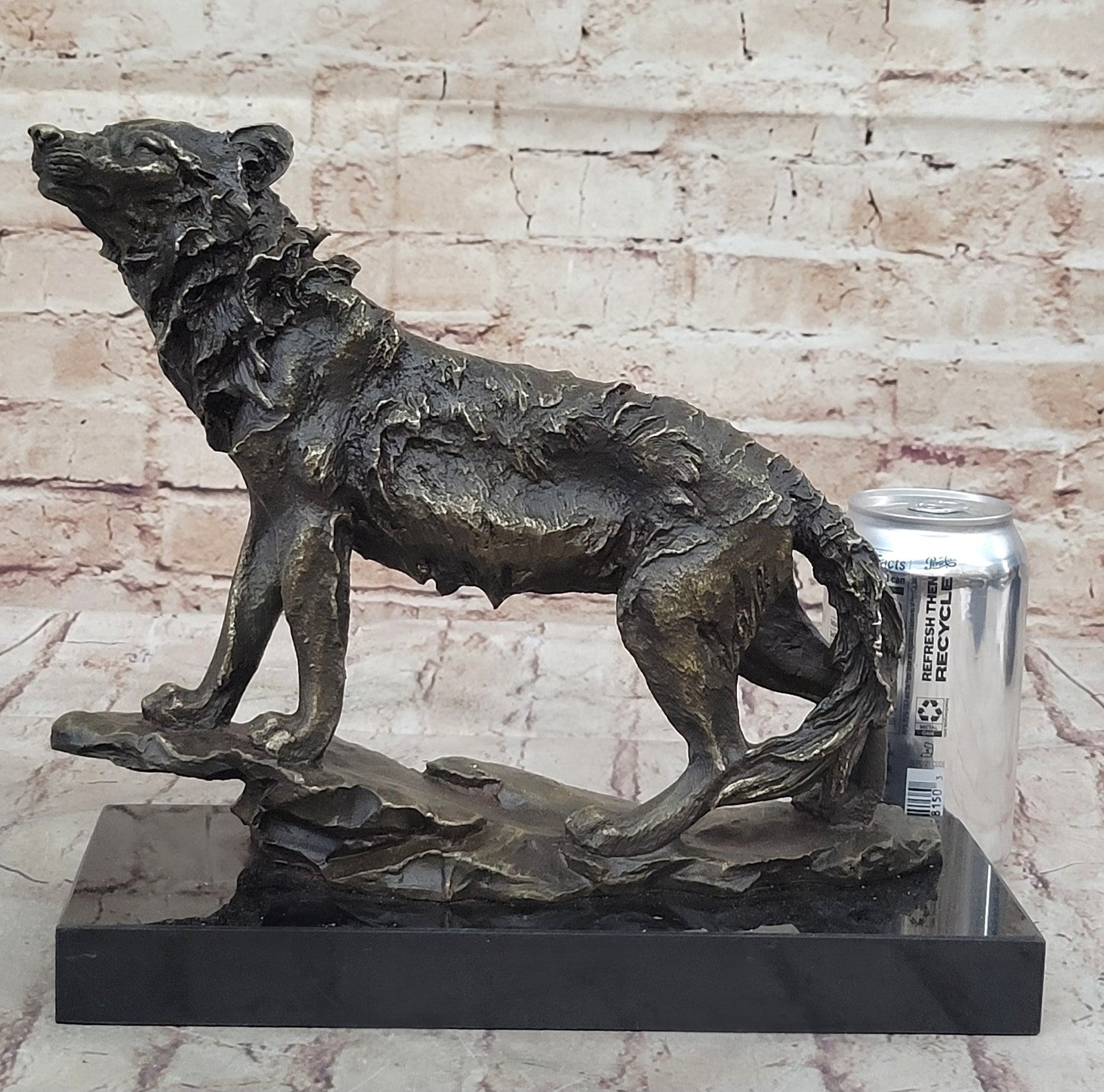 Handcrafted bronze sculpture SALE Arti French By Wolf Howling Wildlife Cast